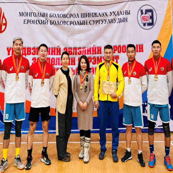 Сонгинохайрхан дүүргийн Ерөнхий боловсролын сургуулиудын дунд зохион байгуулсан ҮЭ-ийн хороодын зөвлөлийн нэрэмжит  волейболын тэмцээнд эрэгтэй баг тамирчид хүрэл медаль хүртлээ.