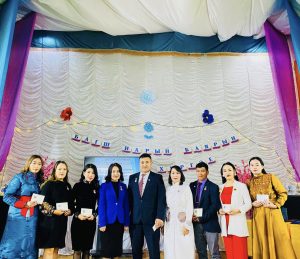 Read more about the article Багш нарын баярын хурал сайхан болж өнгөрлөө.