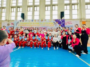 Read more about the article СХД-ийн Ерөнхий Боловсролын Сургуулиудын дундах Хөгжөөн дэмжигчдийн дүүргийн аварга шалгаруулах тэмцээнд багийн дүнгээр Тэргүүн байр эзэллээ.