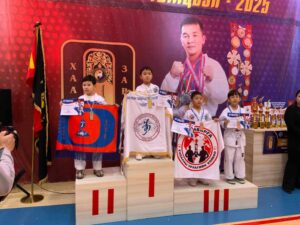 Read more about the article Олон улсын таэквондогийн Хаадын зарлиг клубын анхдугаар тэмцээнд амжилттай оролцлоо.