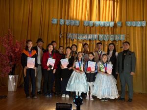 Read more about the article “Ээжээ дуулъя-2025″ гоцлол дууны аварга шалгаруулах тэмцээн амжилттай явагдаж өндөрлөлөө